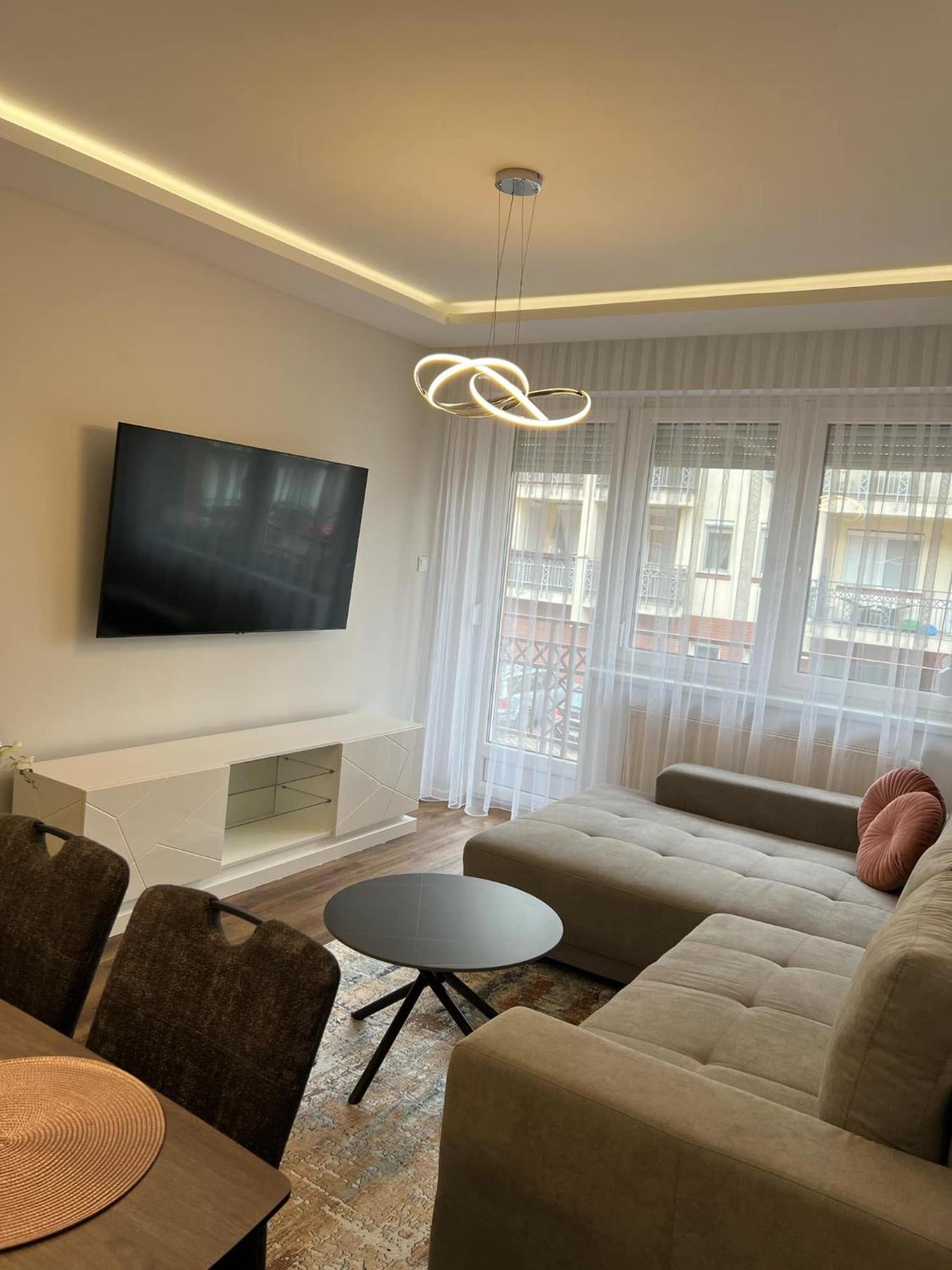 Vivien Apartman Nyíregyháza Zewnętrze zdjęcie
